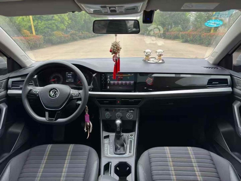 徐州20年大众朗逸5