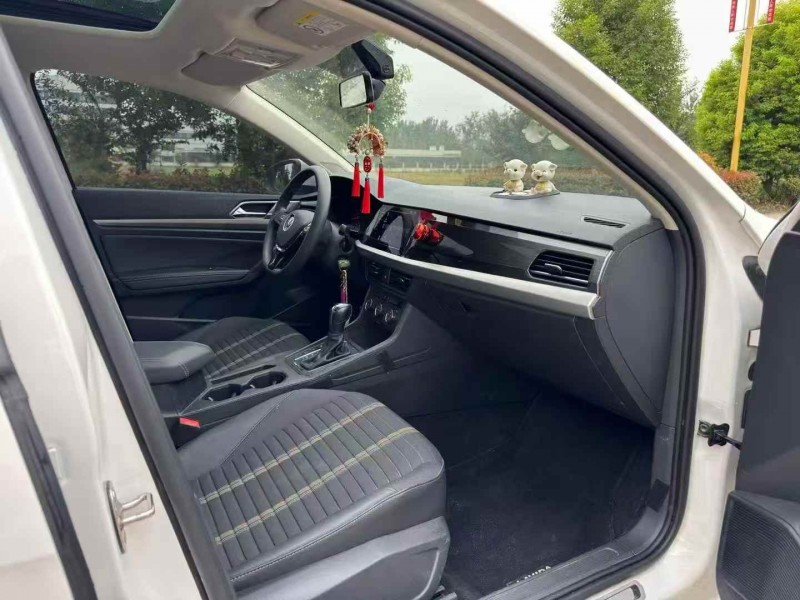 徐州20年大众朗逸6