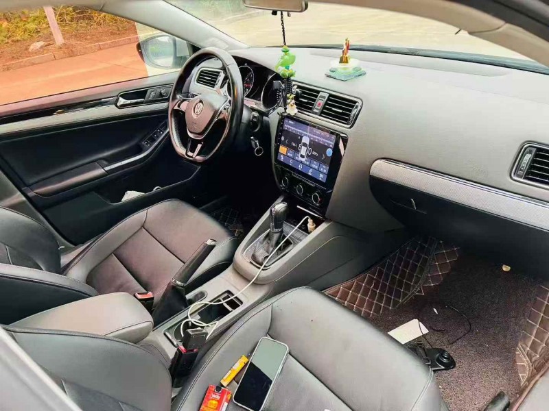 烟台16年大众速腾5