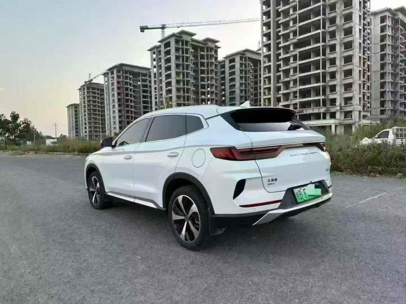 梧州23年比亚迪宋8