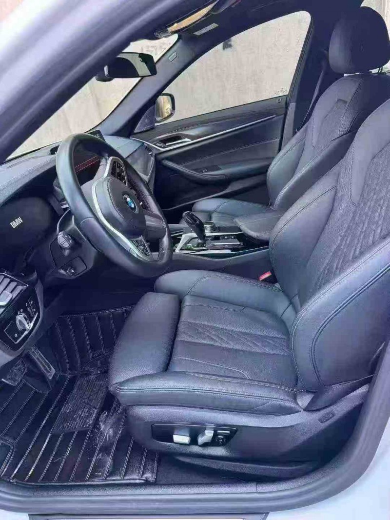 温州22年宝马5系4