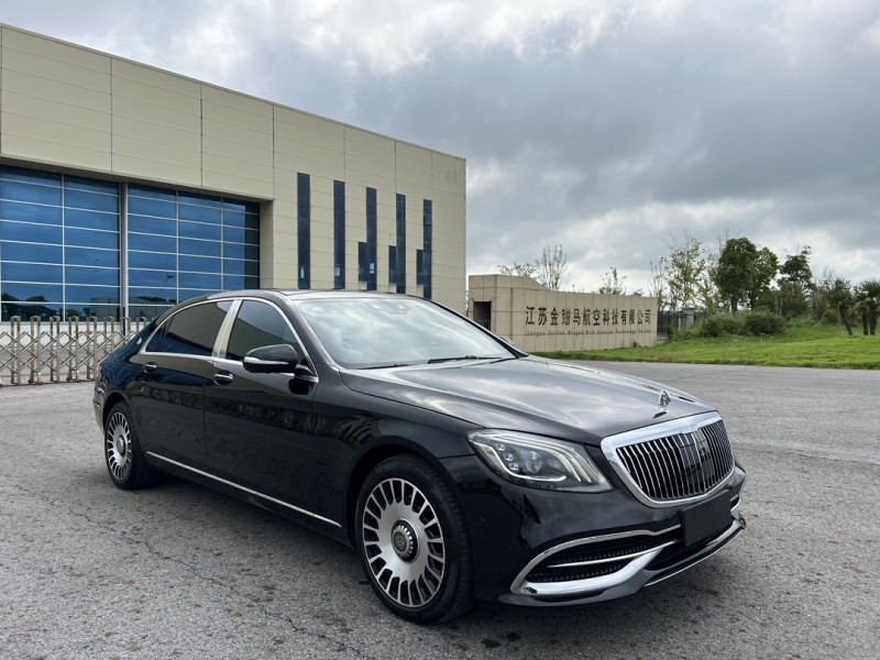 盐城19年奔驰迈巴赫S级2
