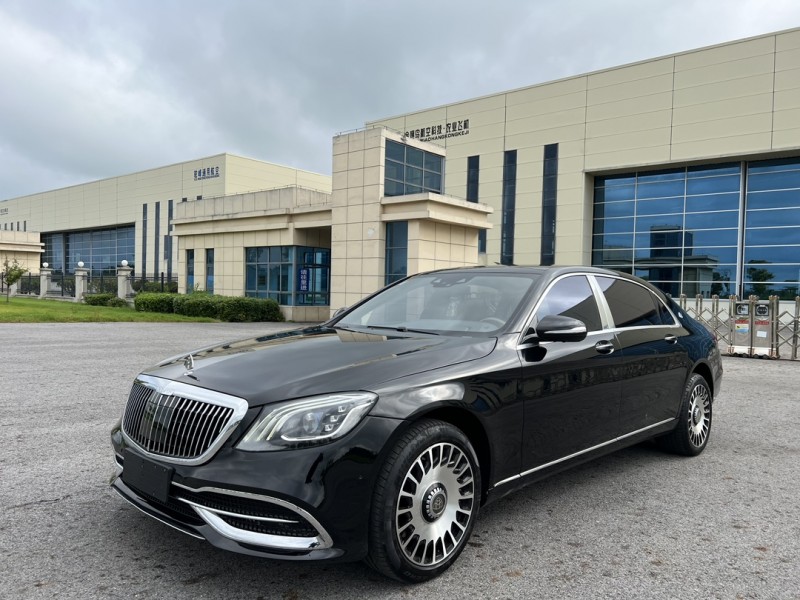 盐城19年奔驰迈巴赫S级3