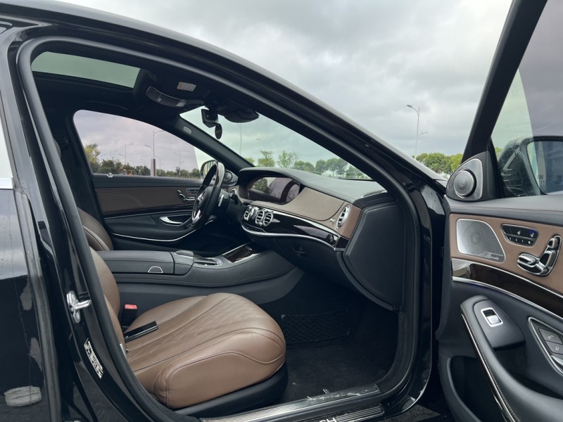 盐城19年奔驰迈巴赫S级6