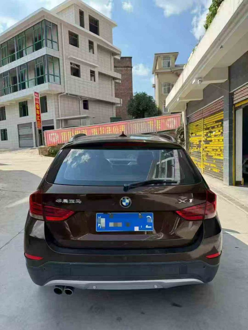 常德16年宝马X19