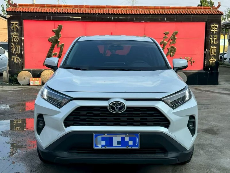 淄博24年丰田RAV4荣放1