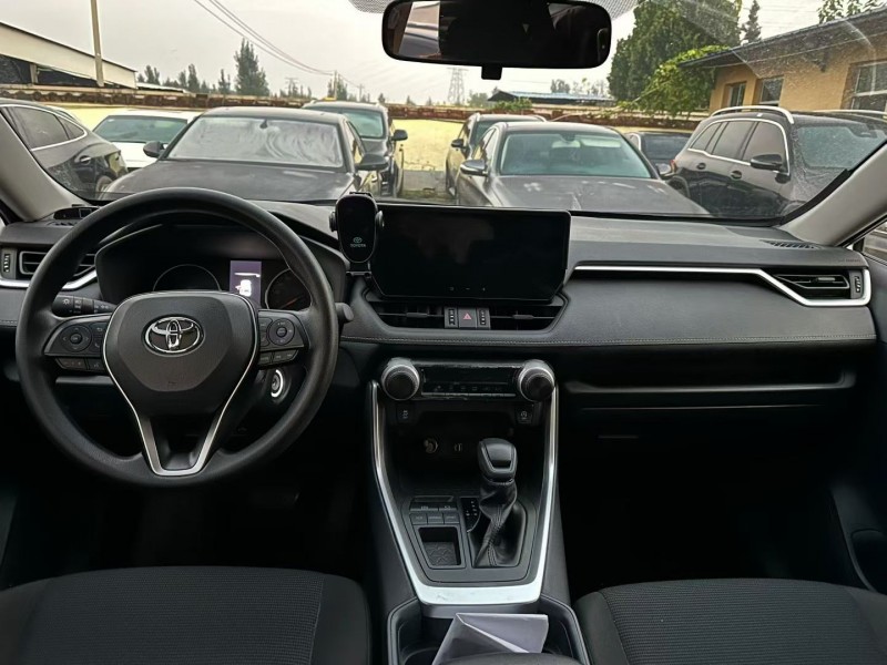 淄博24年丰田RAV4荣放6