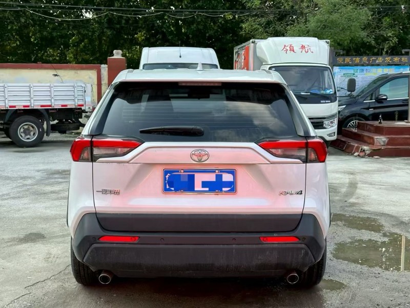 淄博24年丰田RAV4荣放9