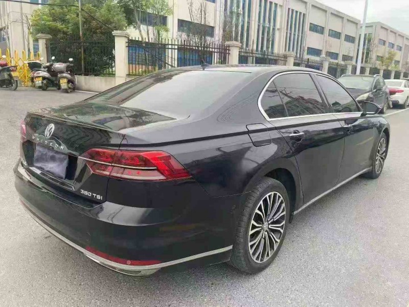 株洲19年大众辉昂7