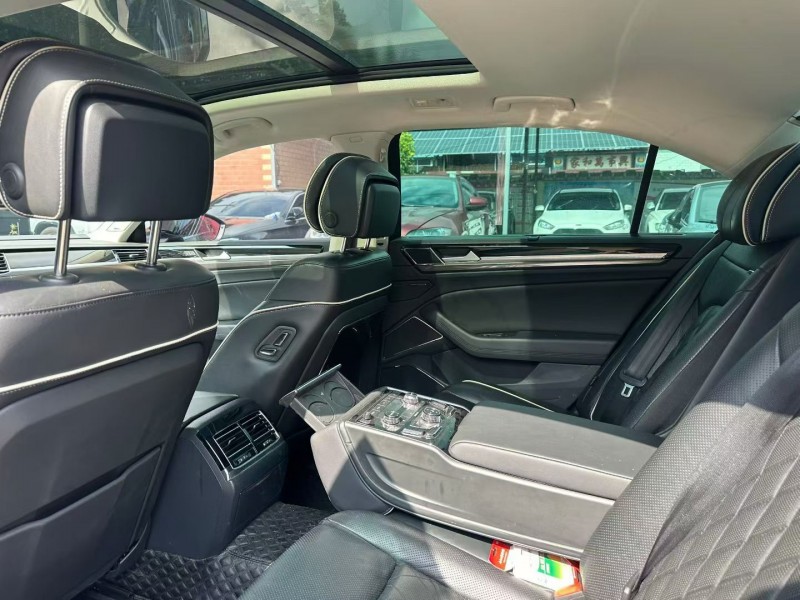 淄博18年大众辉昂5