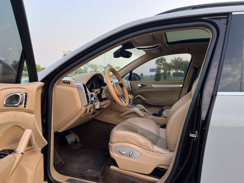 盐城15年保时捷卡宴4