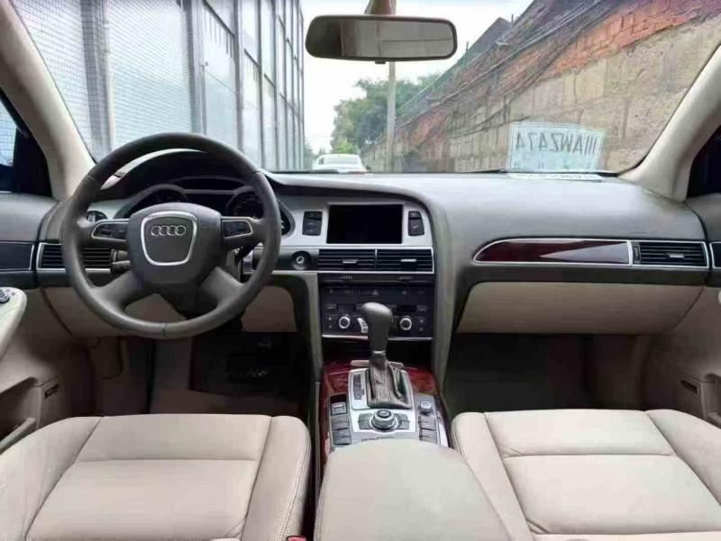 鹰潭10年奥迪A6L4