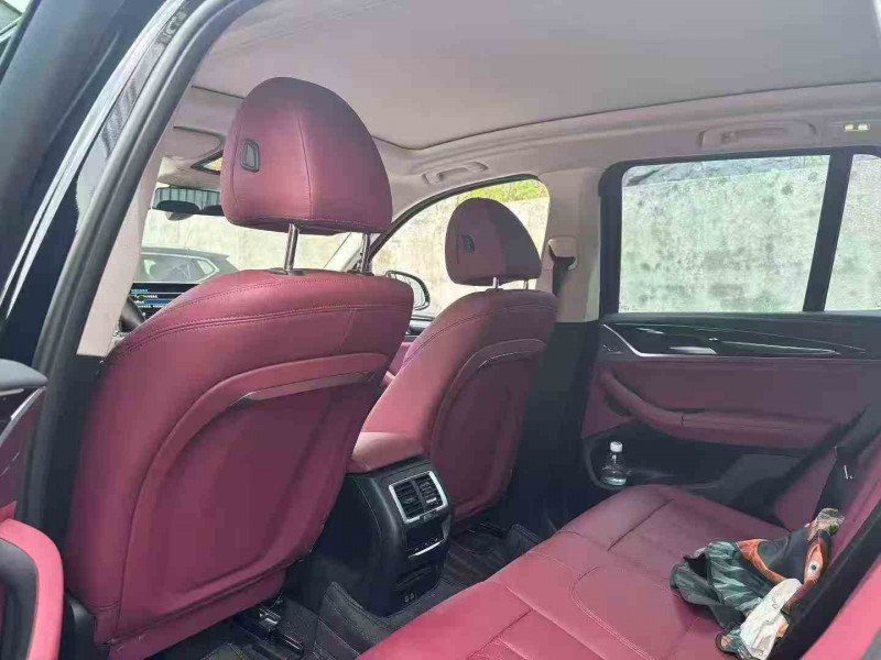 湘潭24年宝马IX36