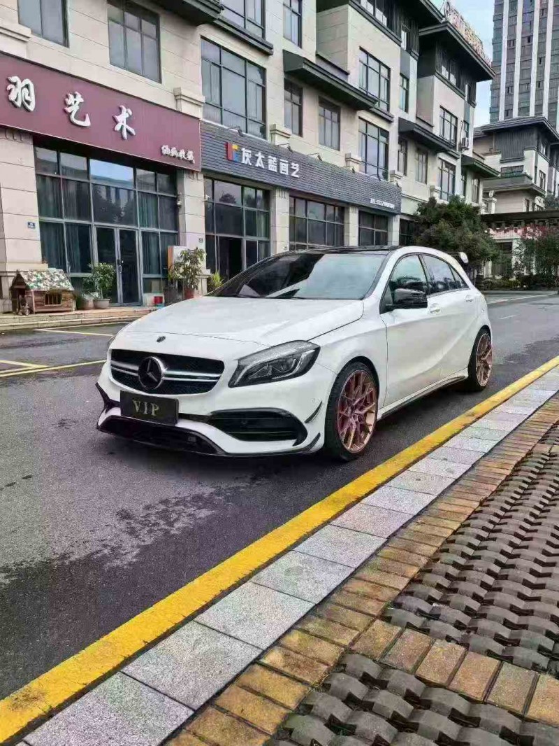 福州18年奔驰AMG3
