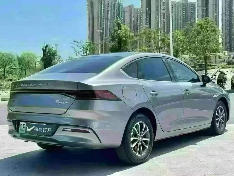 东莞24年比亚迪秦8