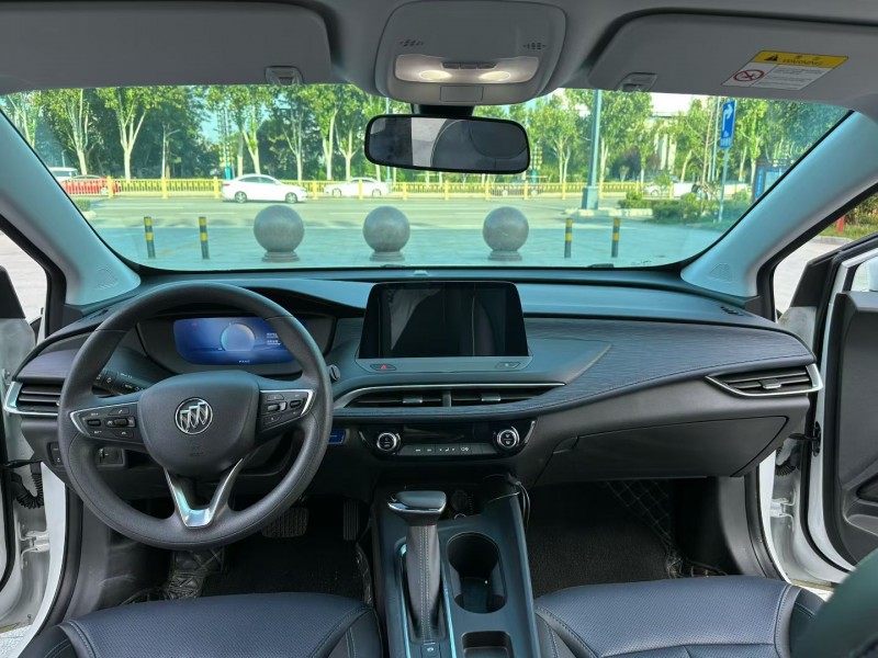 枣庄25年别克微蓝6