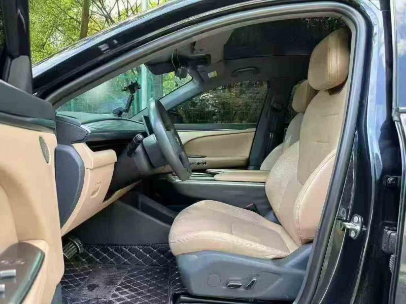 韶关24年极狐汽车阿尔法4