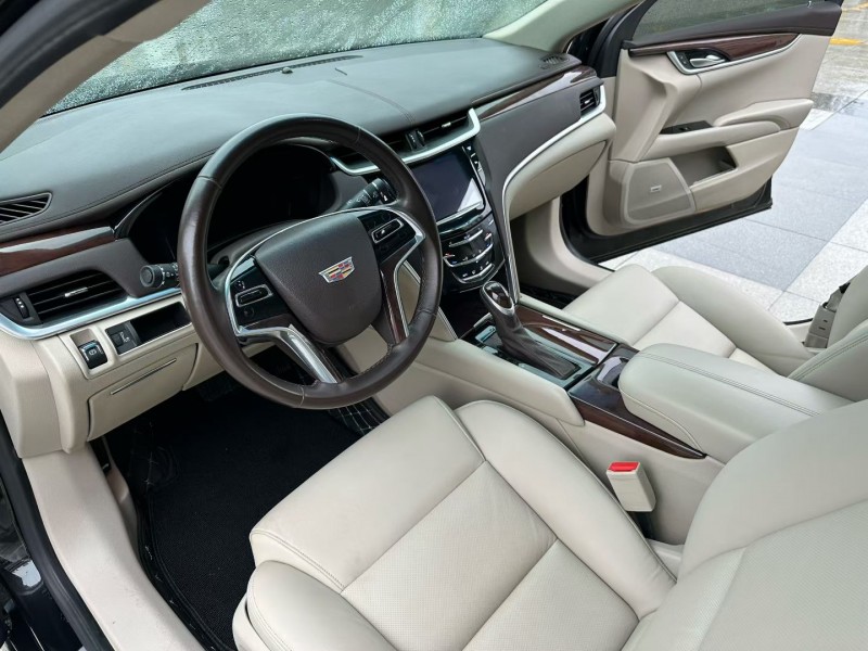 枣庄16年凯迪拉克XTS4