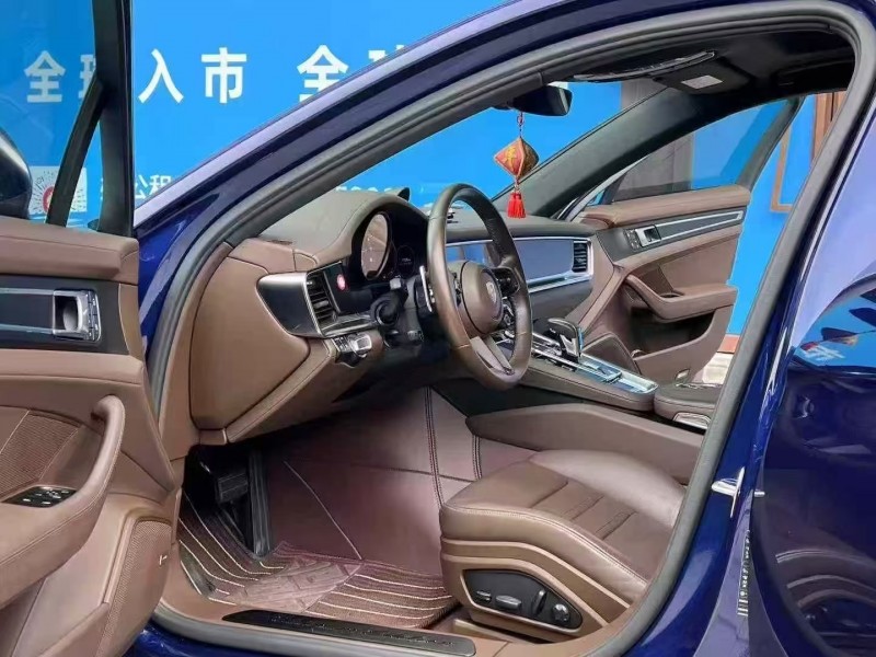 深圳23年保时捷帕拉梅拉4