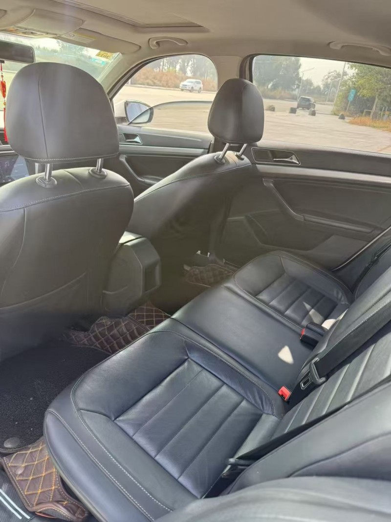 呼和浩特17年大众朗逸5