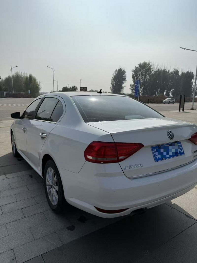 呼和浩特17年大众朗逸7