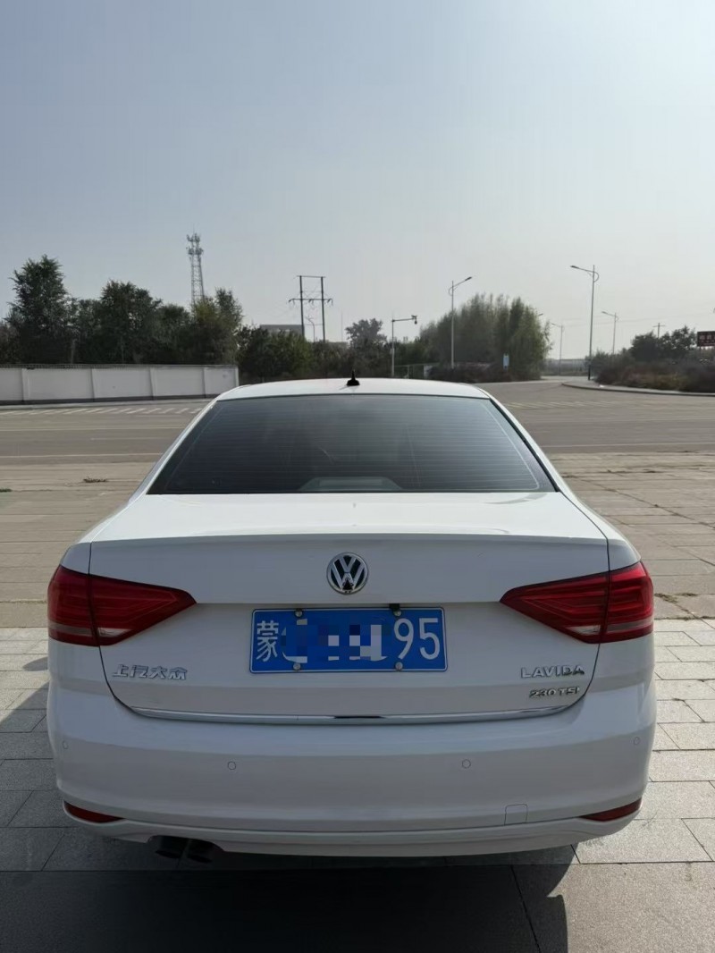 呼和浩特17年大众朗逸8
