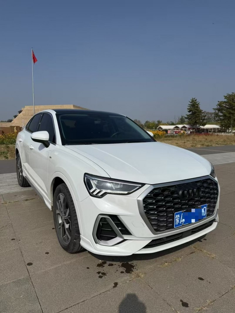 呼和浩特21年奥迪Q33