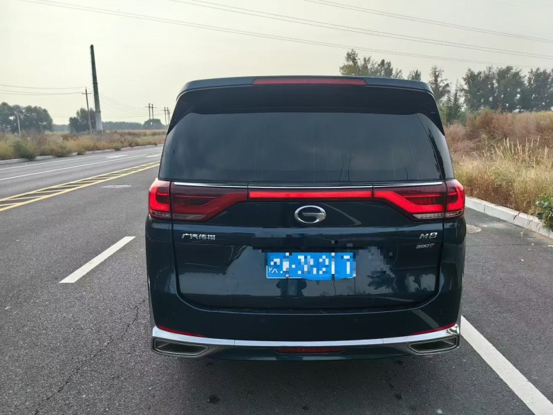 呼和浩特22年传祺M89