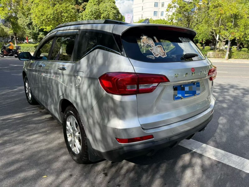 楚雄17年哈弗M64