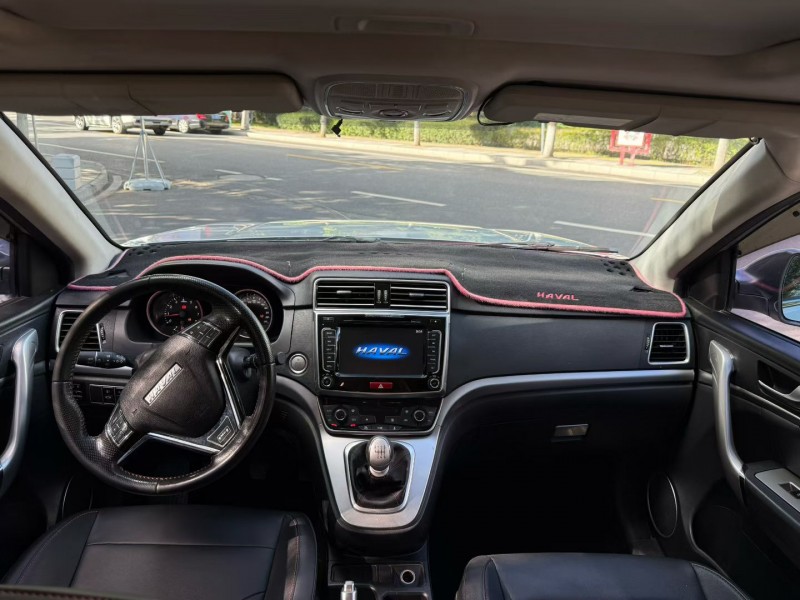 楚雄17年哈弗M68