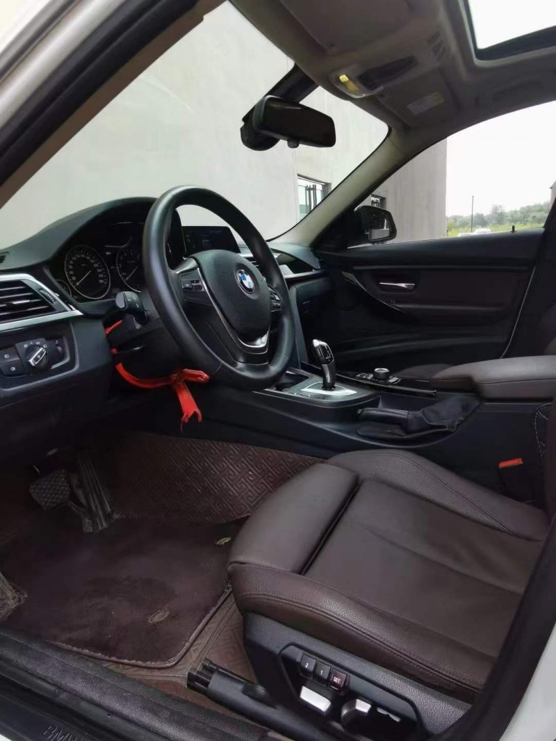 营口18年宝马3系9