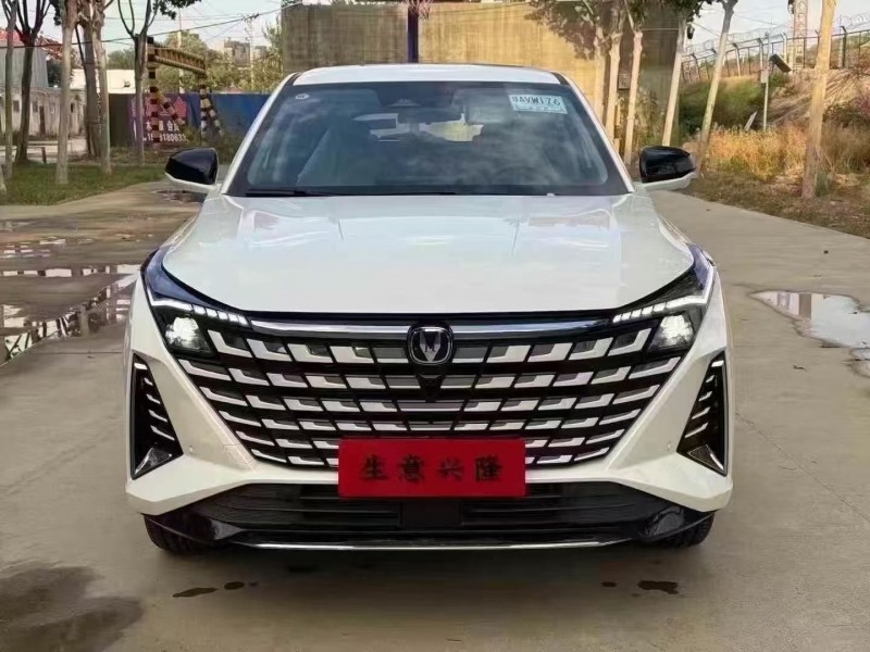 郑州25年长安汽车UNI1