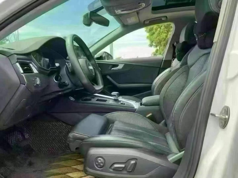 东莞22年奥迪A4L6