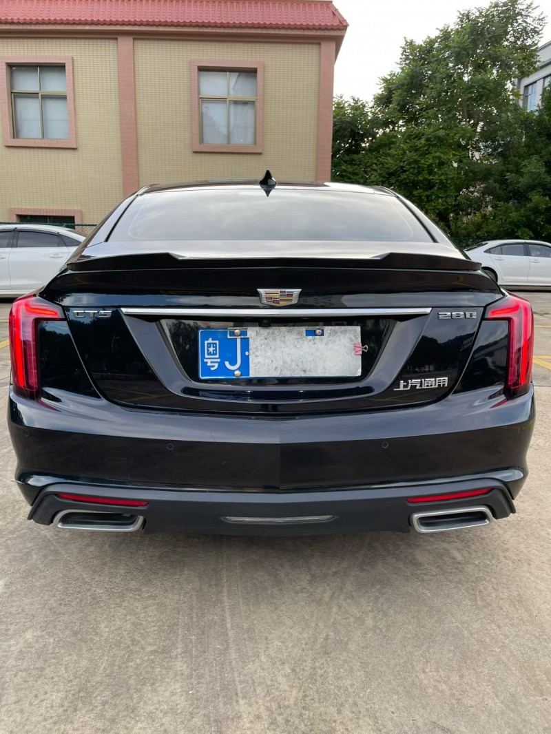 中山21年凯迪拉克CT59