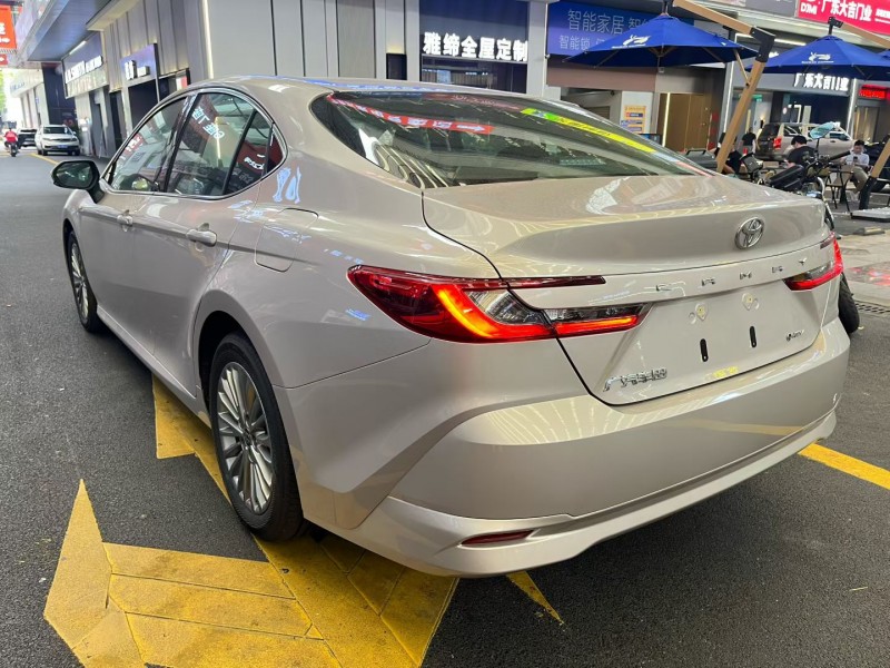 中山25年丰田凯美瑞3