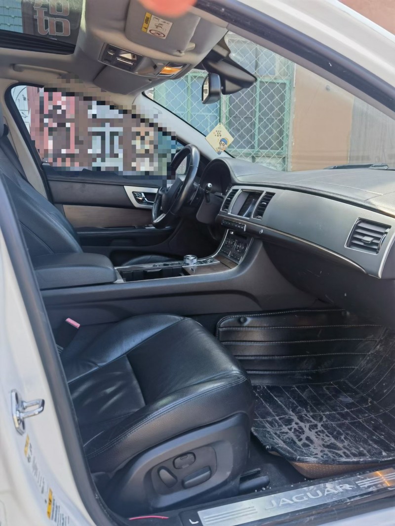晋中15年捷豹XF4