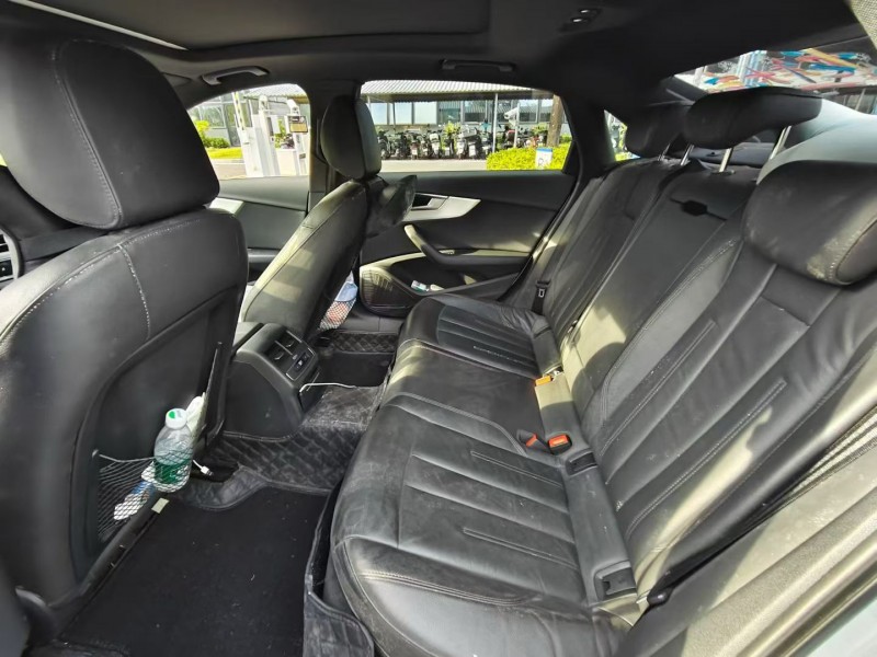 东莞20年奥迪A4L5