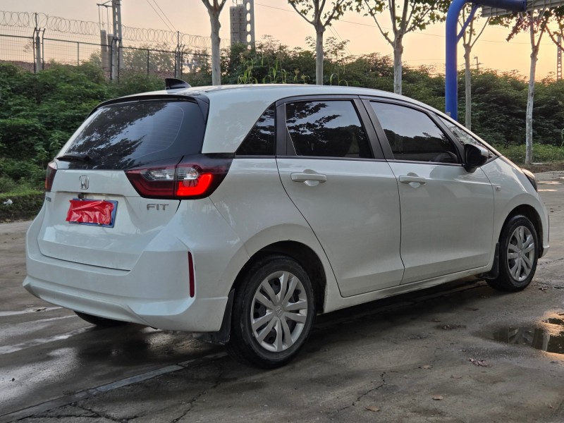 郑州23年本田飞度9