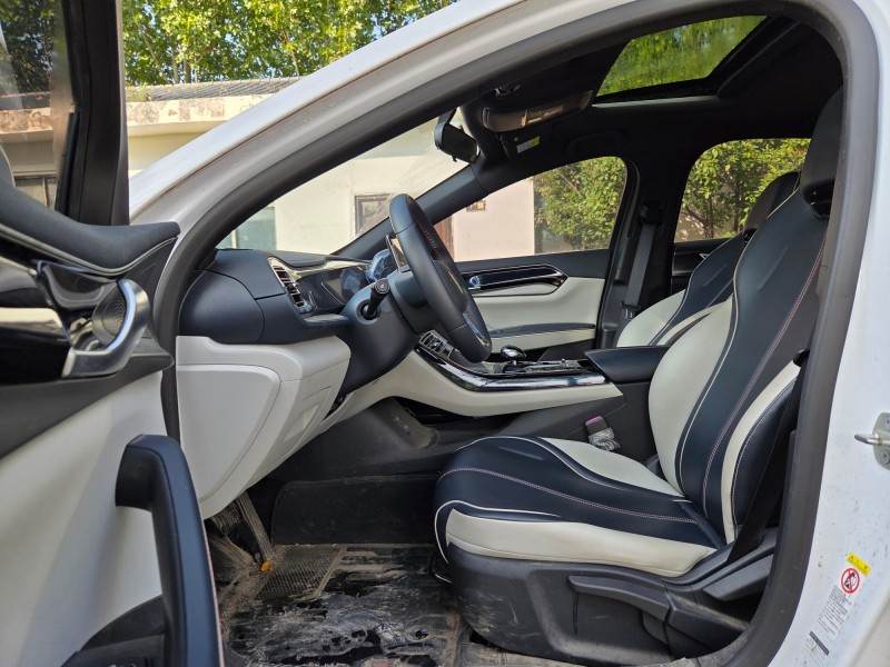 郑州22年比亚迪秦8