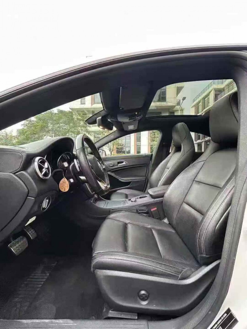 广州16年奔驰CLA6