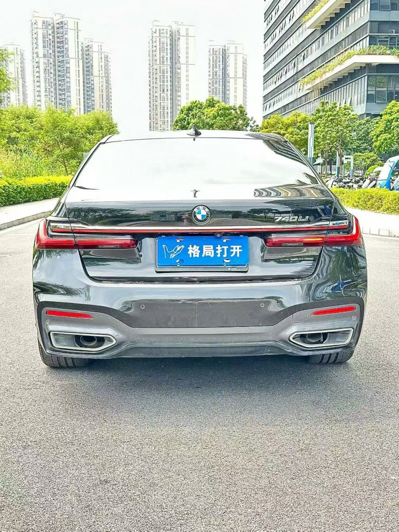 东莞20年宝马7系9