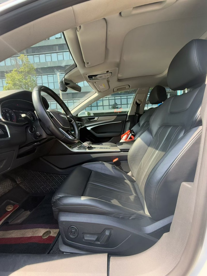 东莞20年奥迪A7L4