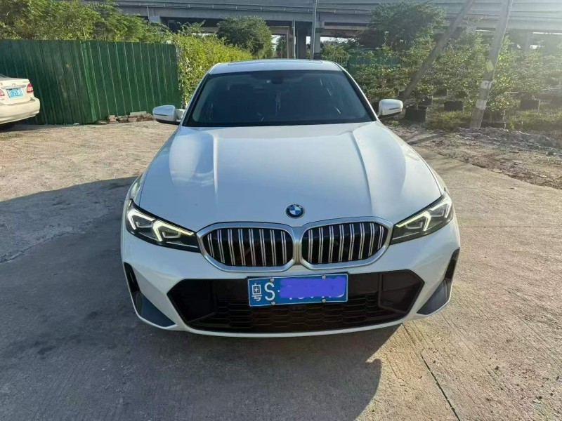 中山23年宝马3系1