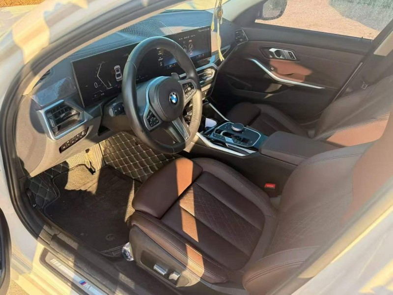 中山23年宝马3系7