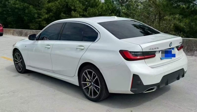广州24年宝马3系7