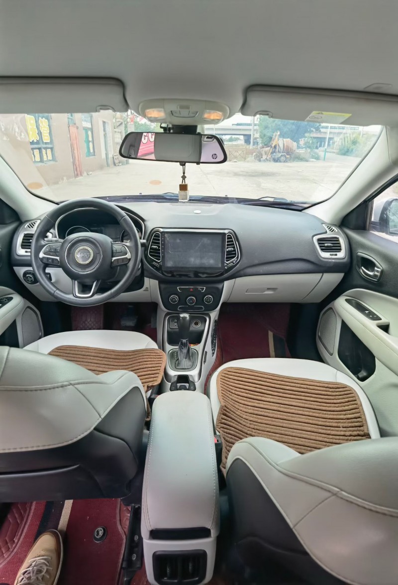 晋中17年Jeep指南者5