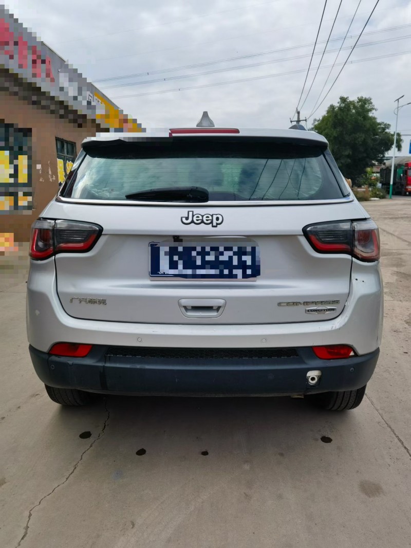 晋中17年Jeep指南者9