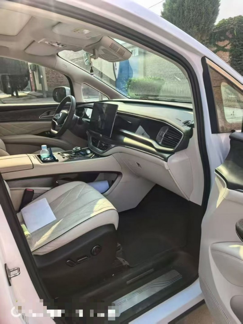 晋中24年腾势D96