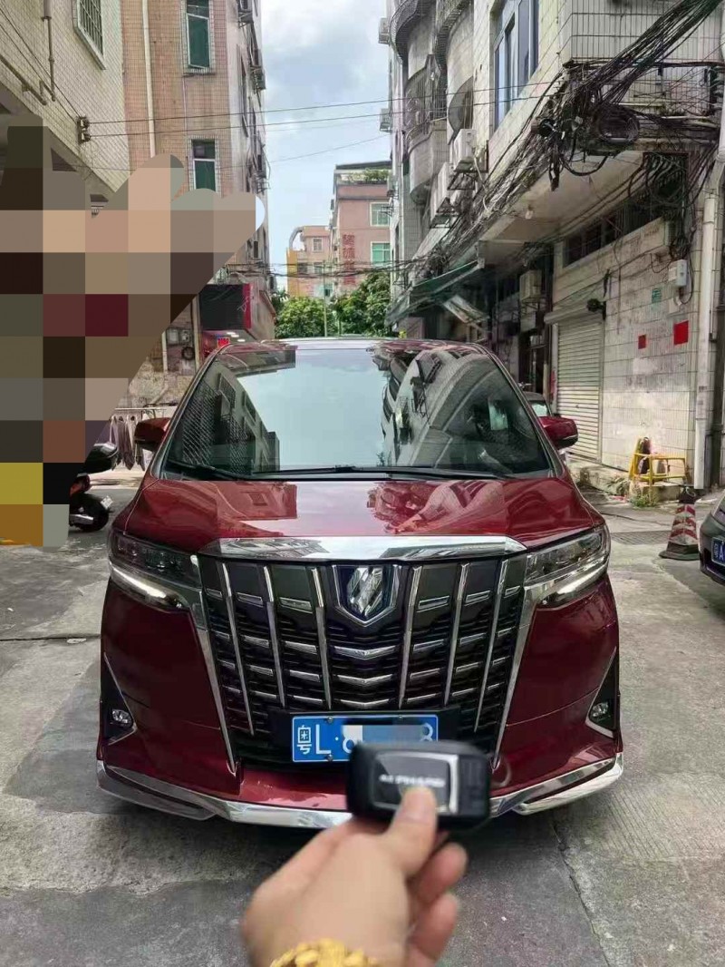 广州20年丰田埃尔法1