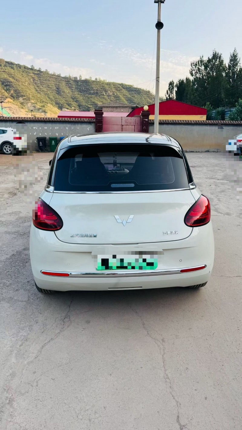 晋中23年五菱汽车缤果8